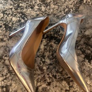 Silver High Heel Pumps
